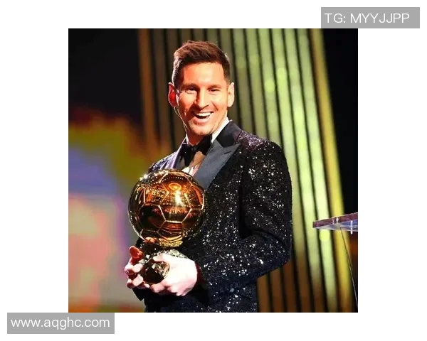 足球巨星的脚丫故事：从每一步的汗水到华丽进球背后的传奇